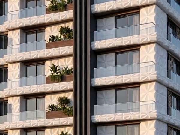 Dış cephe kaplama sistem görseli: aynı binada kabartma desenli beyaz panel varyantı, yuvarlatılmış balkon alınları ve cam korkuluklarla